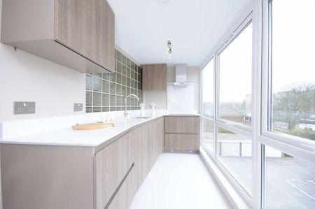 Boydell Court, St. Johns Wood Park, NW8 - Photo 3