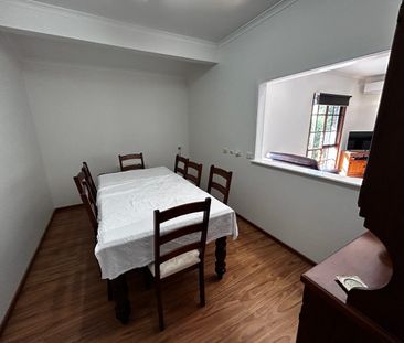 Spacious 3 Bedrooms Plus Study Home in Amazing Location - Photo 3