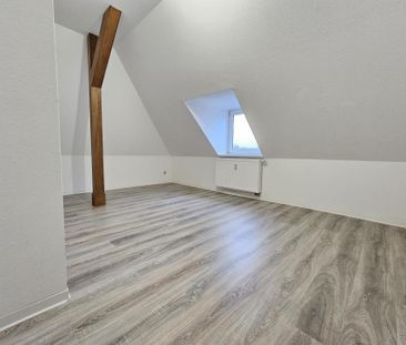 Das ist die Wohnung in der ruhigen Gegend mit Blick ins Grüne *1 Mo... - Foto 1