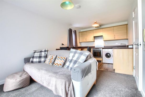 1 bedroom apartment to rent - Photo 1