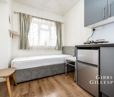 Studio to rent - Photo 2