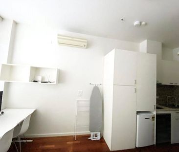 103/58 La Trobe Street - Photo 5