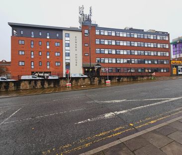 1 bedroom flat to rent - Photo 6