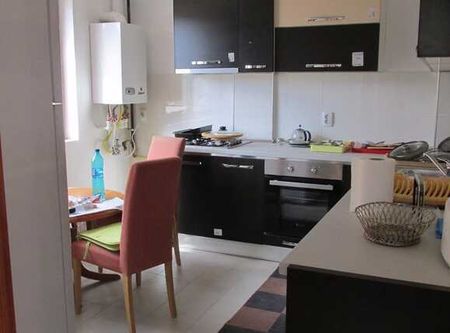De inchiriat apartament 3 camere, 130 mp, garaj, zona Grand Hotel Italia - Photo 5