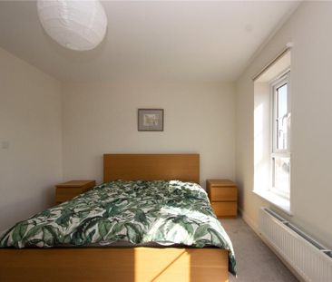 4 bedroom townhouse to rent - Photo 4