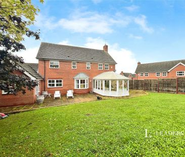 4 bedroom detached house to rent - Photo 3