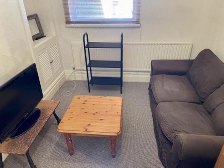 4 bedroom house to rent - Photo 3