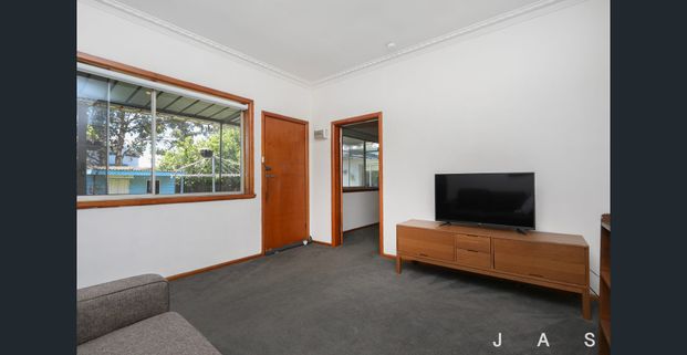 Charming Family Home with Bonus Self-Contained Bungalow - Photo 1