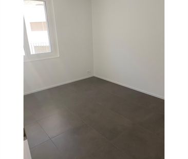 Schöne 4.5-Zimmer Wohnung in Bubendorf - Photo 2