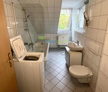 *** DG in Leipzig-Neustadt – 2 Zimmer / Tageslichtbad mit Wanne + W... - Foto 3