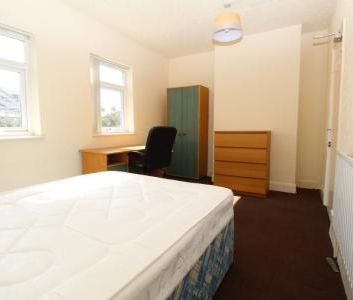 (3 BED) Beeston Road, Dunkirk, Nottingham, NG7 - Photo 1
