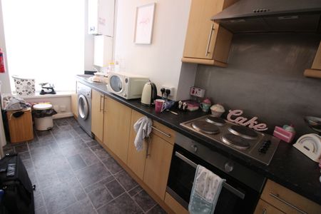 Connaught Road, Roath - Photo 3