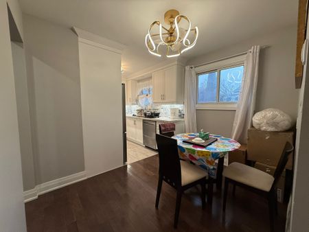 For Lease - 714 Greenoch Court Unit# Upper, Oshawa, Ontario - Photo 3