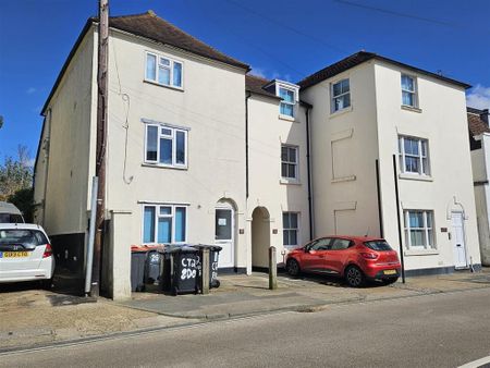 1 bedroom semi-detached house to rent - Photo 5