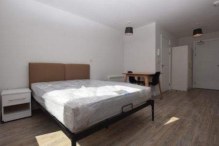 Studio to rent - Photo 4