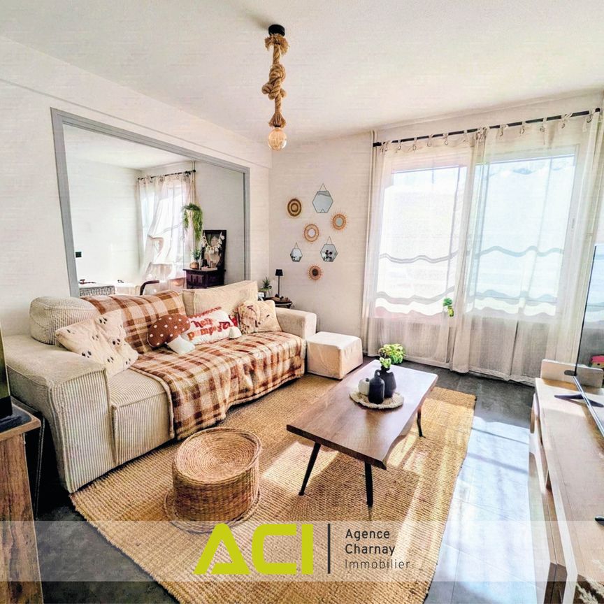 Location Appartement 4 pièces 83m² LUGNY 71260 - Photo 1