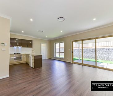 1/3 Ventnor Dr, North Tamworth, NSW 2340 - Photo 2