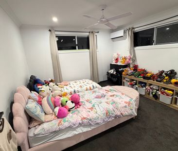 Upper Coomera - Photo 4