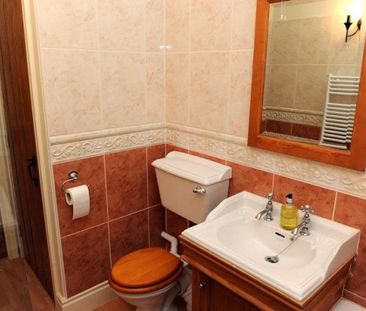 Heslington, York - Photo 1