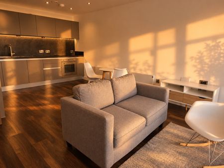 1 Bed Flat, Ordsall Lane, M5 - Photo 2