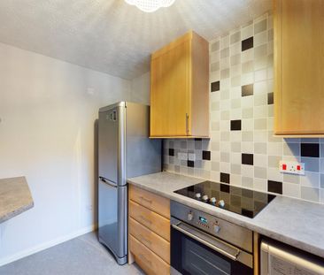 2 bedroom end of terrace house to rent - Photo 6