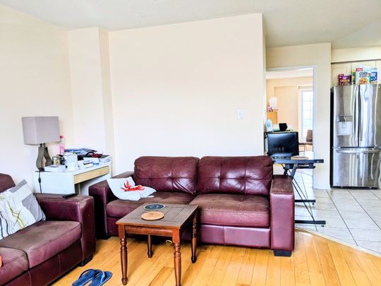 For Lease - 5979 Tenth Line, Mississauga, Ontario - Photo 1