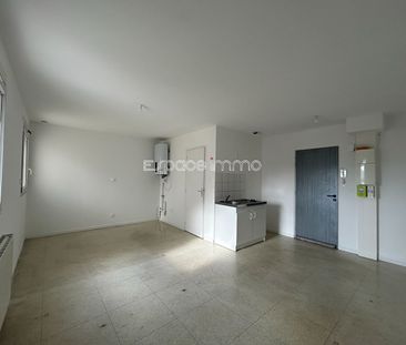 Location Appartement 1 pièce 30m² LE GRAND QUEVILLY 76120 - Photo 3