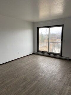 Sandalwood A – 2 Bedroom - Photo 2