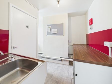 High Street, Tewkesbury, Gloucestershire, GL20 - Photo 5