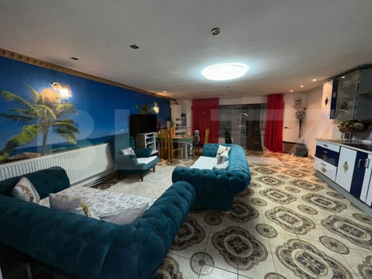 Casa 5 camere, 130 mp, complet mobilata, curte si parcare ?? - Photo 1