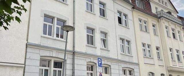 Döbeln! Erste eigene Wohnung? Balkon, separate Küche, Tageslichtbad mit Wanne! - Foto 1