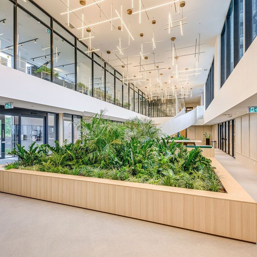 For Lease - 3071 Trafalgar Road Unit# 708, Oakville, Ontario - Photo 1