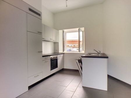 Joli appartement rafraîchi de 2.5 pièces au rez - Foto 5