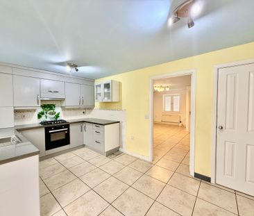 Little Hackets, Havant - Photo 1