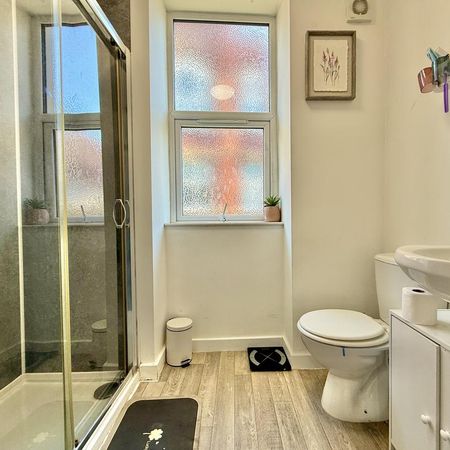 1 bedroom ground floor maisonette to rent - Photo 4