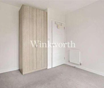 Frobisher Road, London, N8 - Photo 3