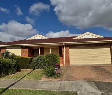 40 Heritage Gardens, SYDENHAM - Photo 1