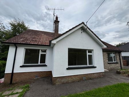 ✅ Refurbished Bungalow ✅, 29 TOWNVIEW AVENUE SOUTH, BT781HX, Omagh - Photo 3