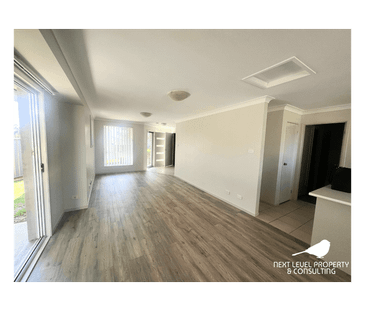 Spacious 2 Bedroom Townhouse - Photo 4