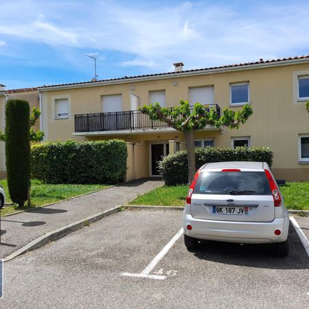 Location Appartement 3 pièces 71m² PONT ST ESPRIT 30130 - Photo 4