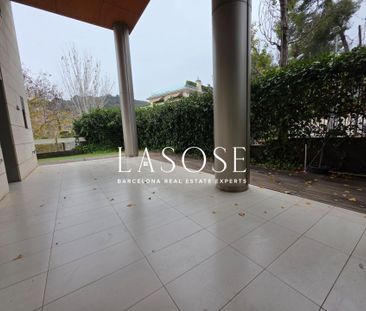 264m² Triplex to rent in Sarrià, Barcelona with terrace - Photo 6