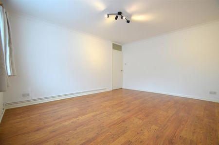 Pepys Close, Ickenham, UB10 - Photo 3