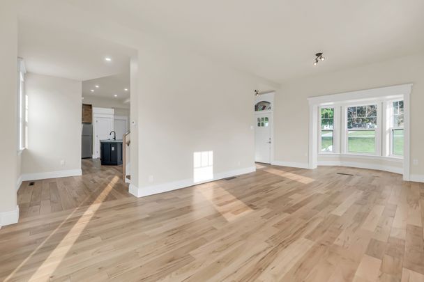 For Lease - 16 Hillcrest Street, South Bruce, Ontario - Photo 1