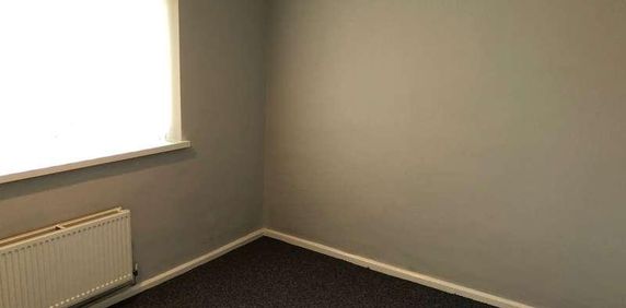 Altair Avenue, Manchester, M22 - Photo 2