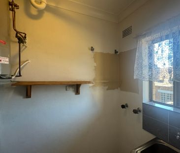 View Saturday at 12.35pm - 12.45pm - Photo 6