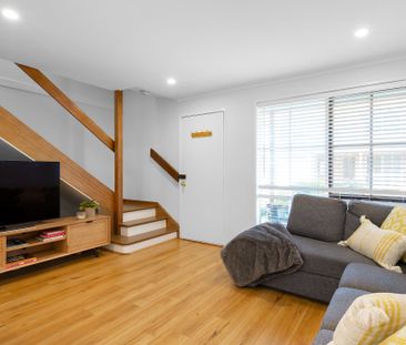 Seaside Retreat - Coastal Comfort and Contemporary Living - Photo 2