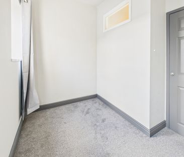 60 Broxholme Road Woodseats, S8 - Photo 4