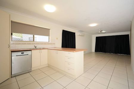 Fully Air Conditioned - Large Patio and Backyard with Rear Access - Photo 3