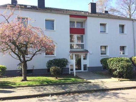 *moderne Balkonwohnung mit Tageslichtbad in guter Lage* - Photo 2