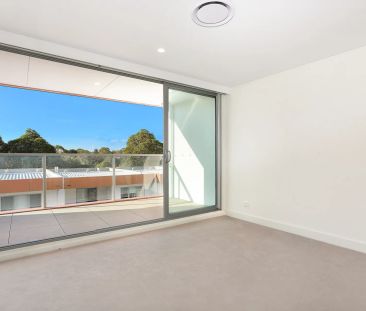 45 Fairway Circuit, Strathfield. - Photo 6